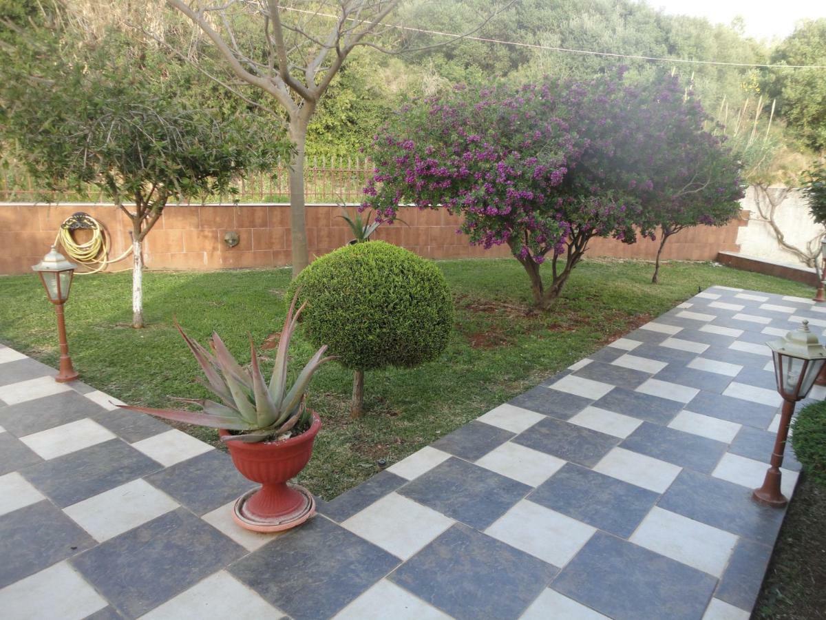 Villa Elpida สโวโรนาตา ภายนอก รูปภาพ